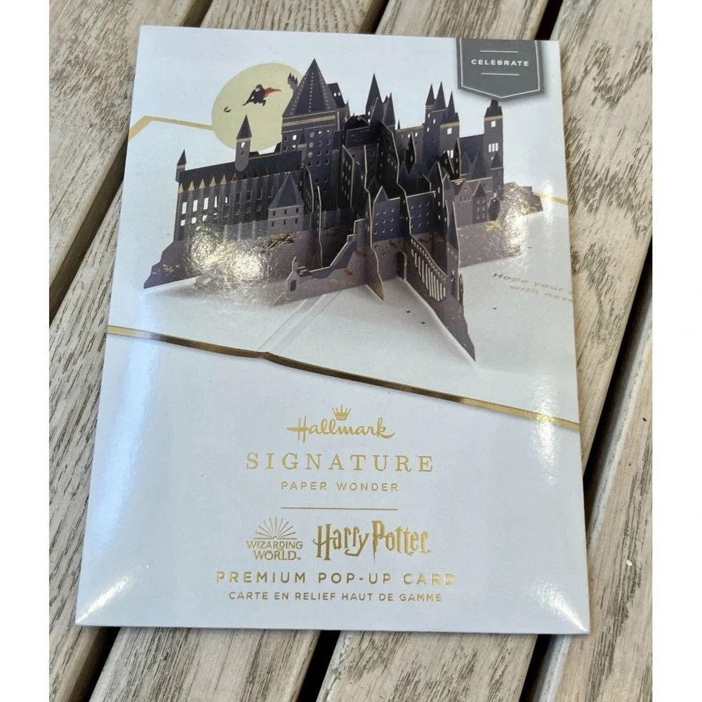 Hallmark Signature Paper Wonder Harry Potter Celebrate Pop Up Card in sleeve